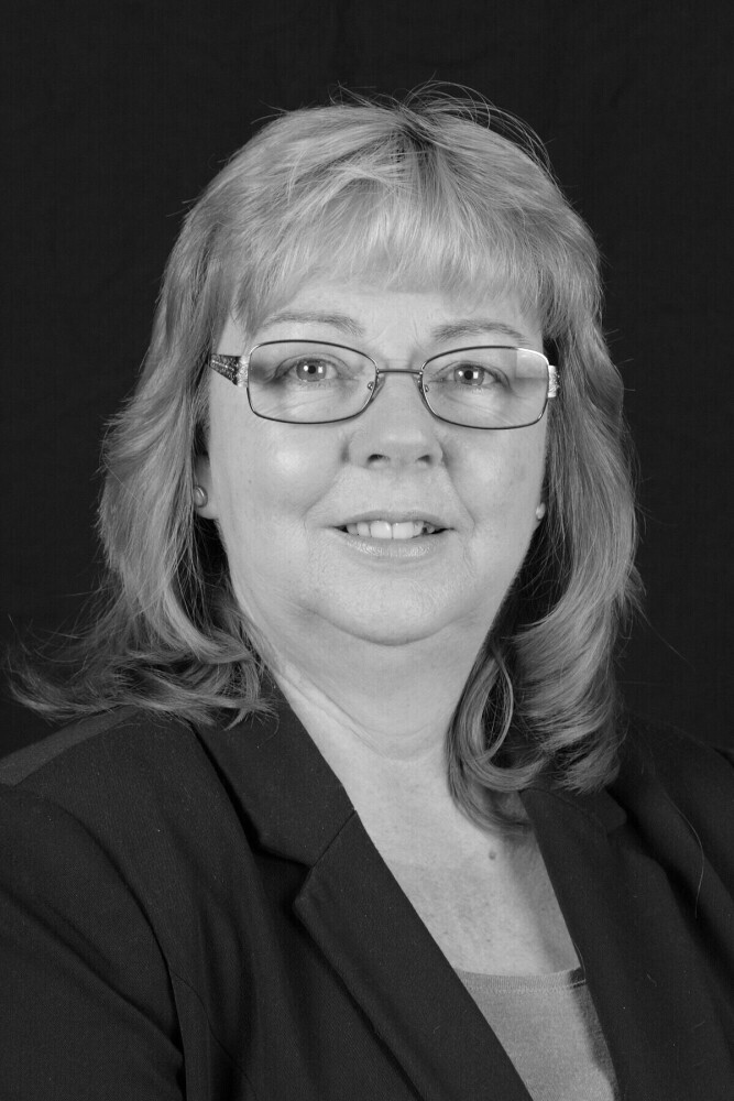 Head and Shoulder Black and White Image of Karen Newton